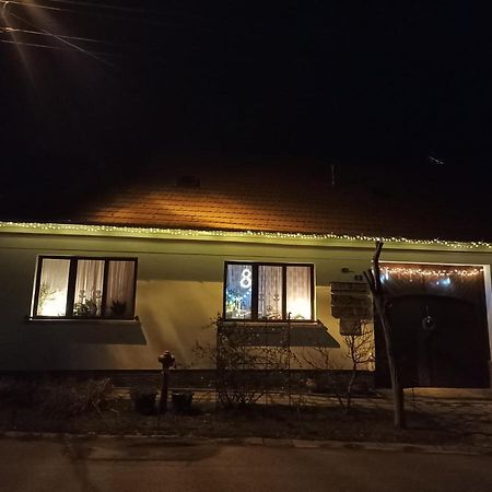 Apartament Bozsoki Piheno Zewnętrze zdjęcie
