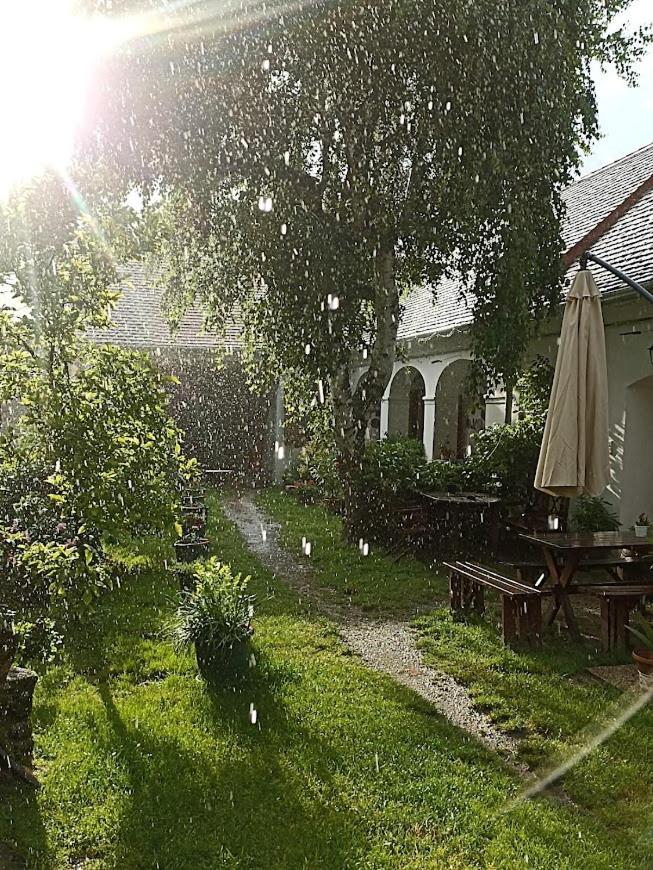Apartament Bozsoki Piheno Zewnętrze zdjęcie