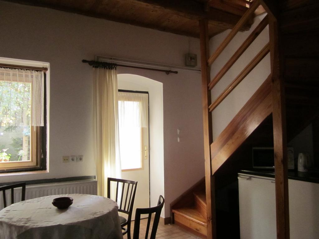 Apartament Bozsoki Piheno Zewnętrze zdjęcie